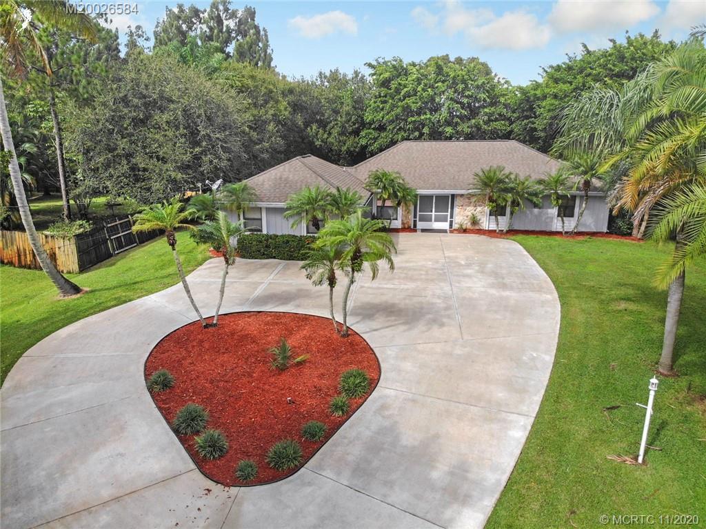 1899 Southwest Wildcat Trail Stuart, FL 34997 - Photo 1 of 24 Gallery Image 1