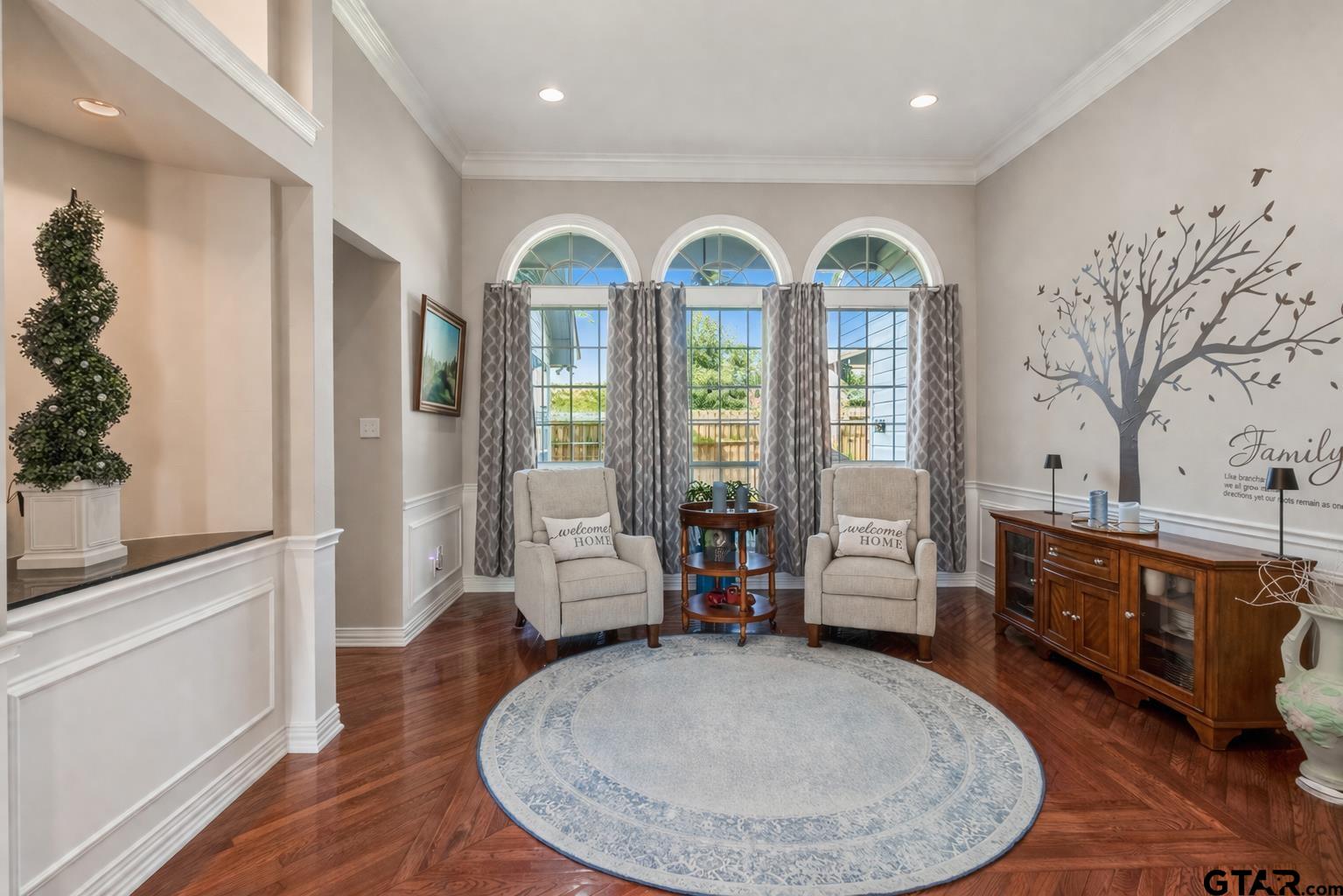 613 Tryon Court Tyler, TX 75703 - Photo 4 of 48