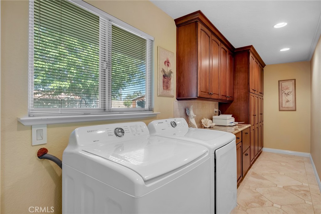 14231 Tawya Road Apple Valley, CA 92307 - Photo 20 of 36