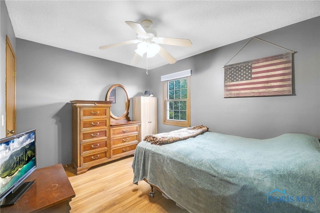 30272 Bates Road Perrysburg, OH 43551 - Photo 21 of 47 Gallery Image 21