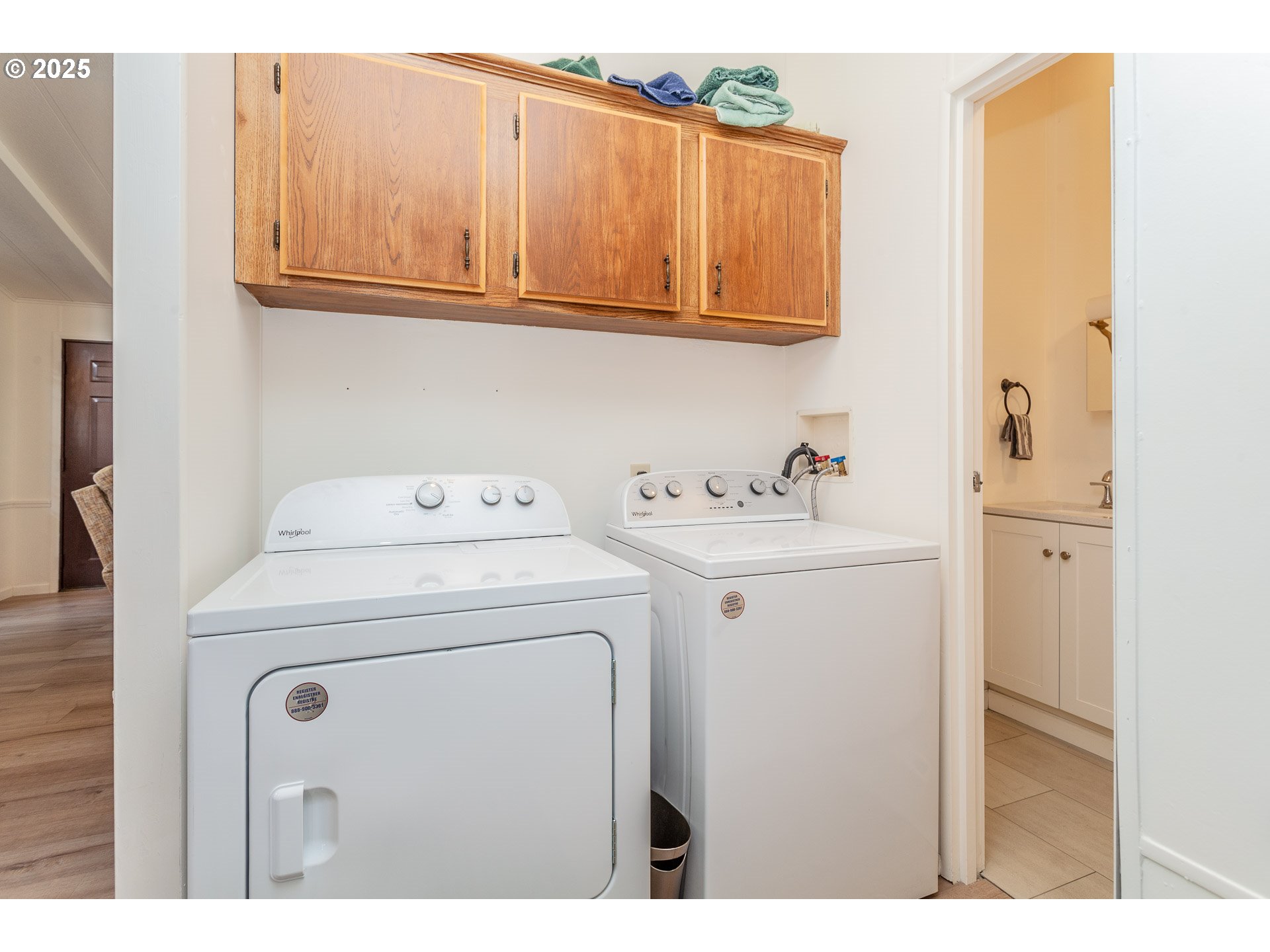 7455 Southeast King Road, Unit 53 Milwaukie, OR 97222 - Photo 24 of 33 a utility room with dryer and washer