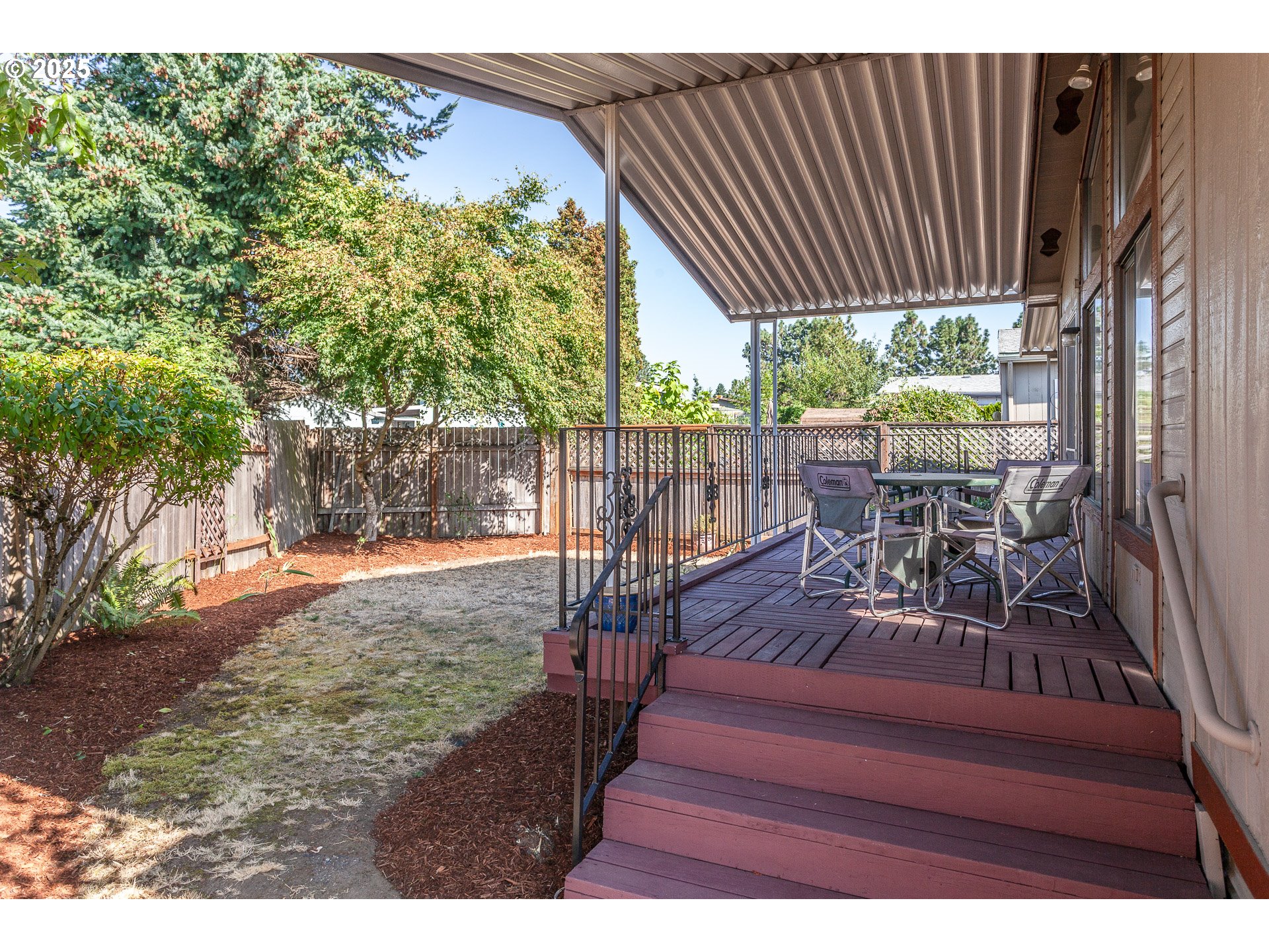 7455 Southeast King Road, Unit 53 Milwaukie, OR 97222 - Photo 25 of 33 a view of outdoor space patio and swimming pool