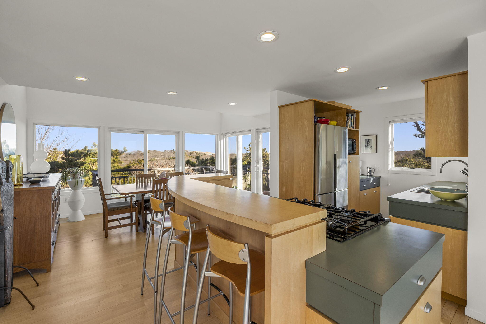 9 Thistlemore Road Provincetown, MA 02657 - Photo 11 of 36 42-web-or-mls-9-thistlemore-rd (1)