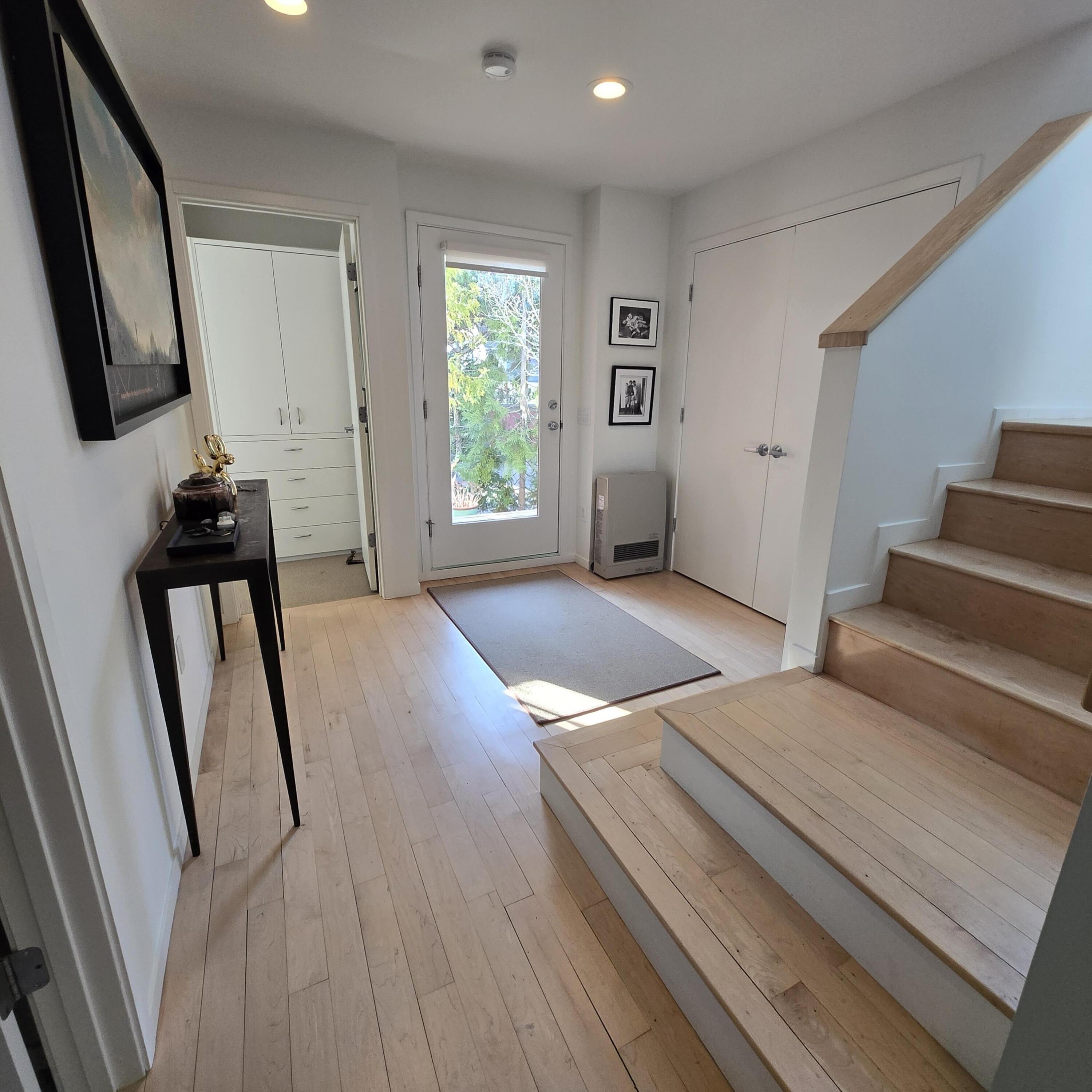 9 Thistlemore Road Provincetown, MA 02657 - Photo 17 of 36 1000015036