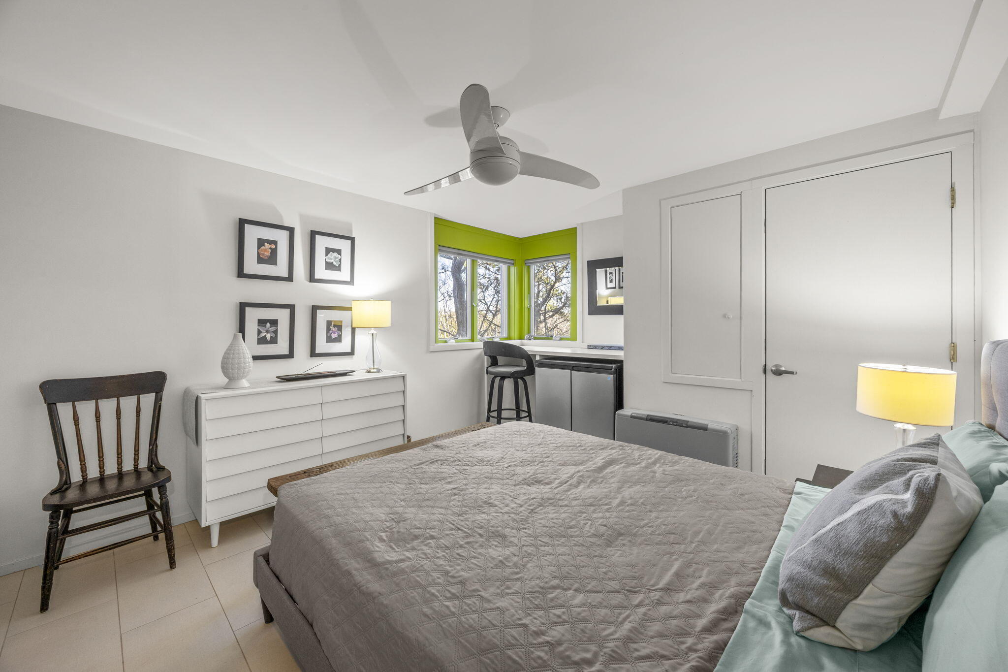 9 Thistlemore Road Provincetown, MA 02657 - Photo 25 of 36 a bed room with a bed and a chair