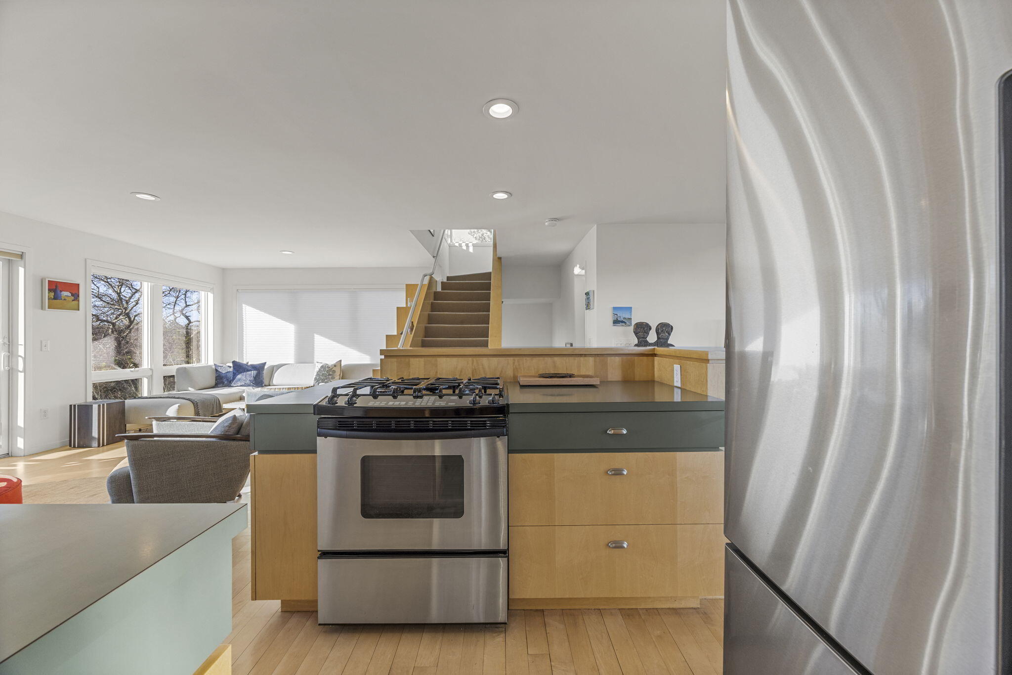 9 Thistlemore Road Provincetown, MA 02657 - Photo 34 of 47 1000014930