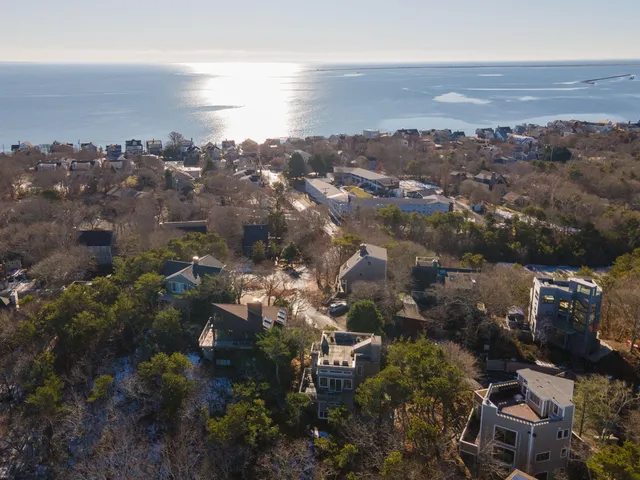 $2,495,000 | 9 Thistlemore Road, Provincetown, MA 02657