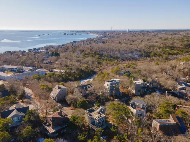 $2,495,000 | 9 Thistlemore Road, Provincetown, MA 02657
