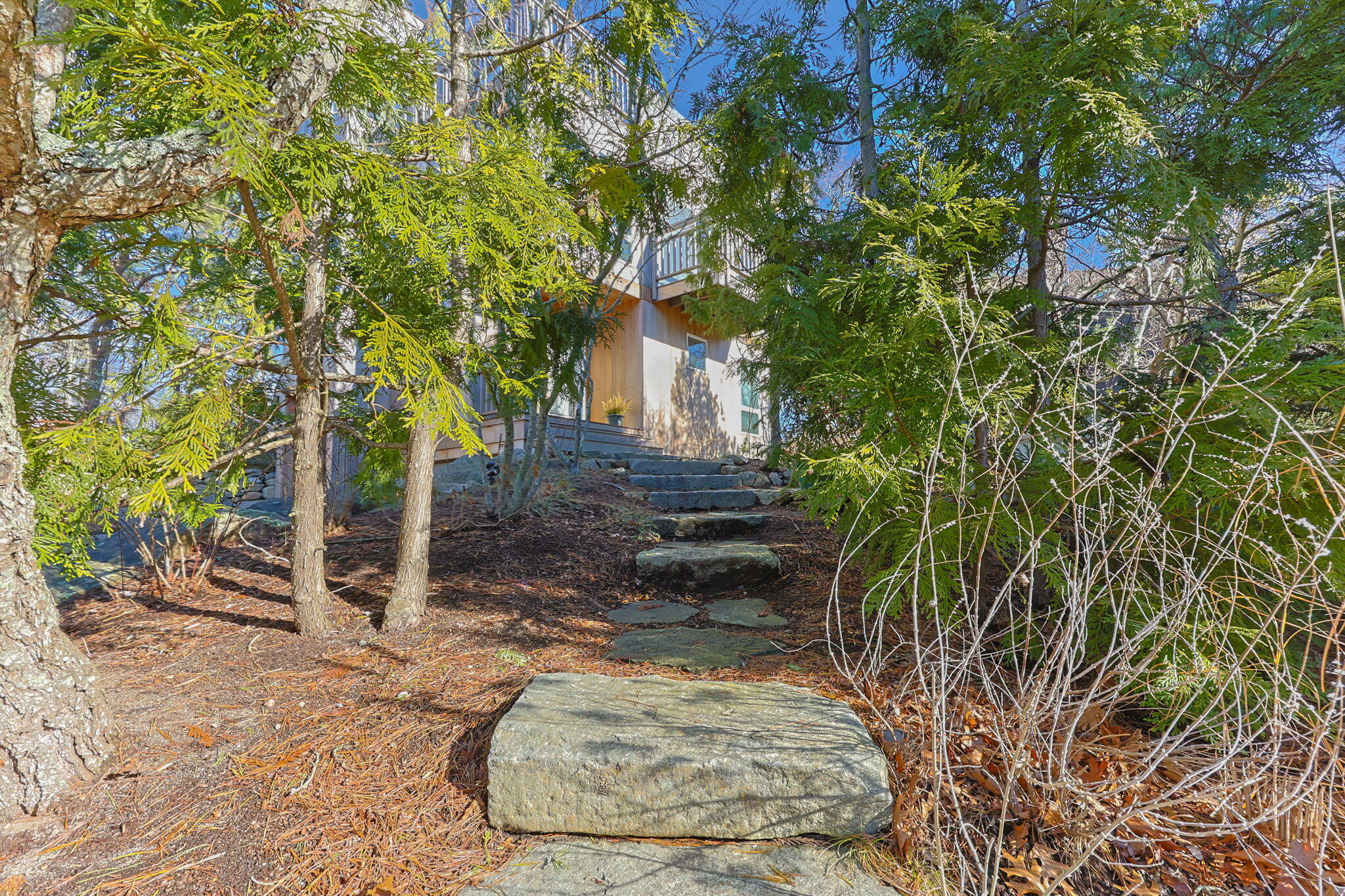 9 Thistlemore Road Provincetown, MA 02657 - Photo 5 of 47 1000014891