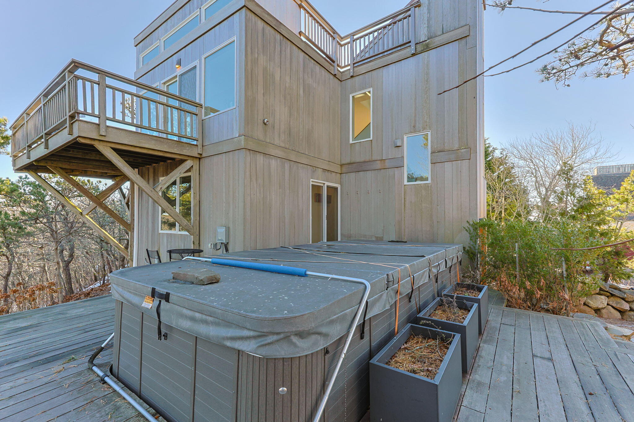 9 Thistlemore Road Provincetown, MA 02657 - Photo 7 of 47 1000014945