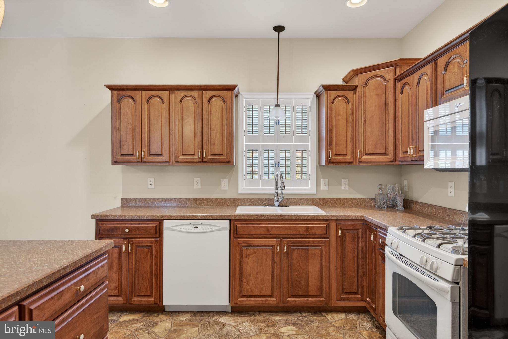 717 Heather Ridge Manheim, PA 17545 - Photo 12 of 32 Gallery Image 12