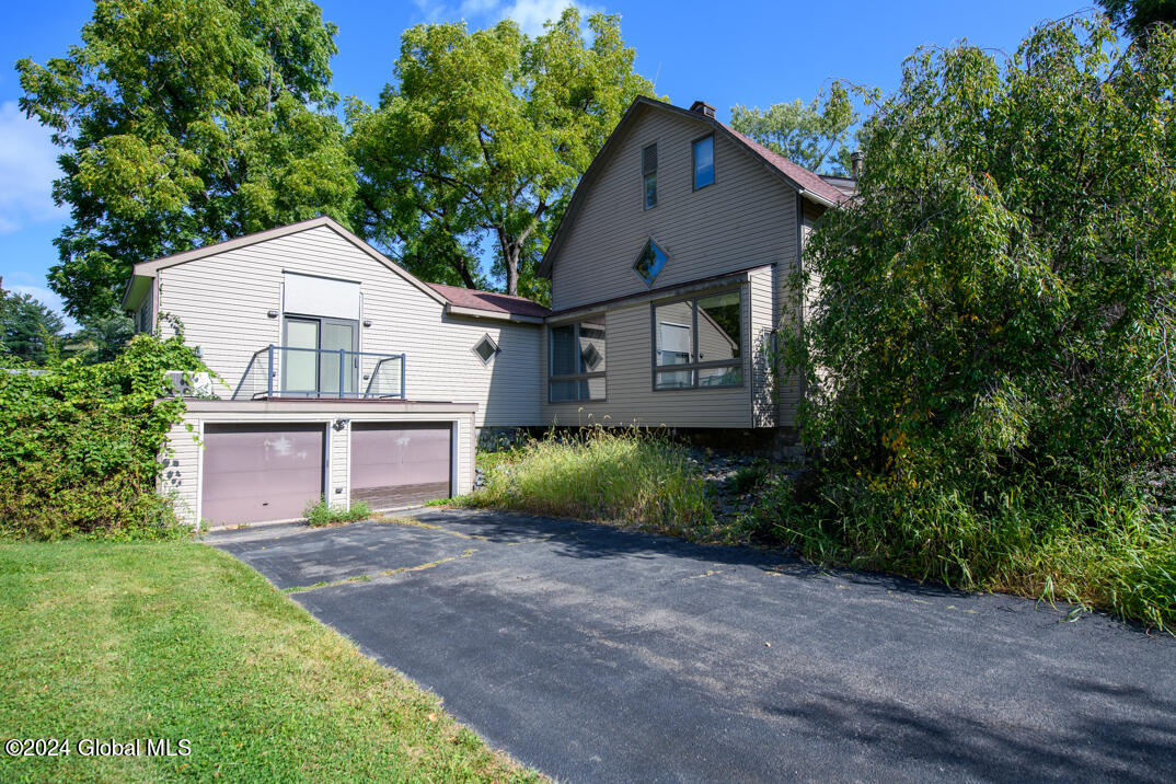 33 McCormack Road Bethlehem, NY 12159 - Photo 4 of 57 _DSC2877