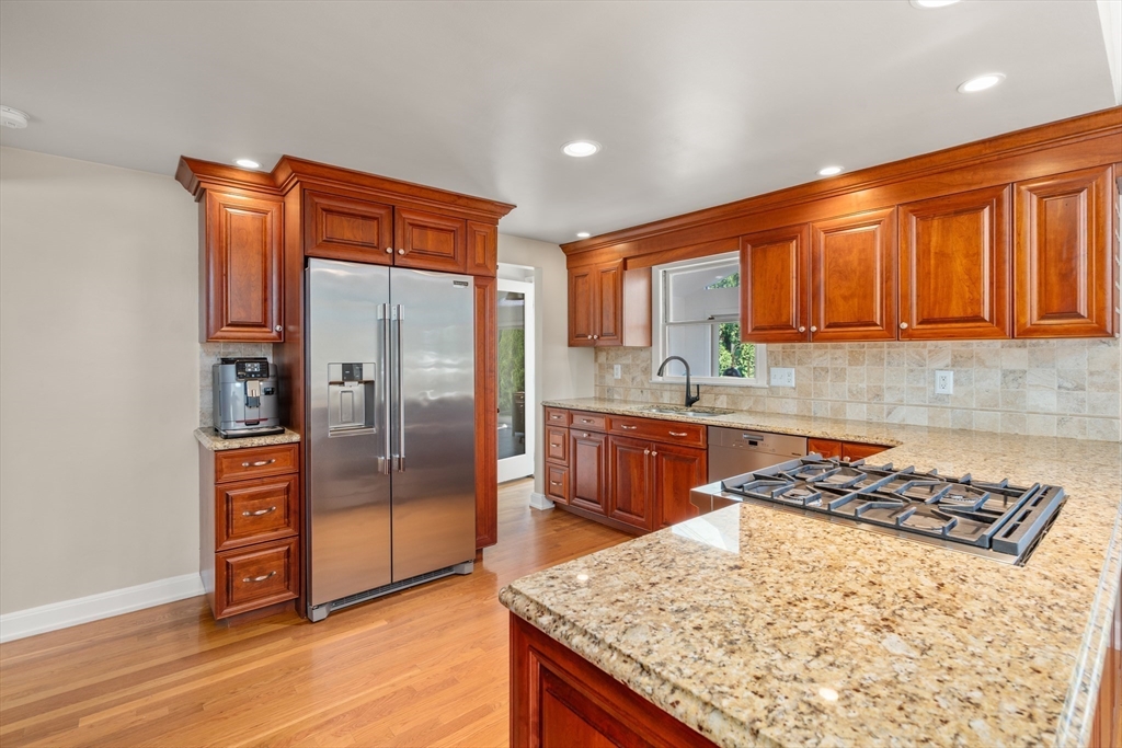 5 Adeline Road Beverly, MA 01915 - Photo 18 of 35