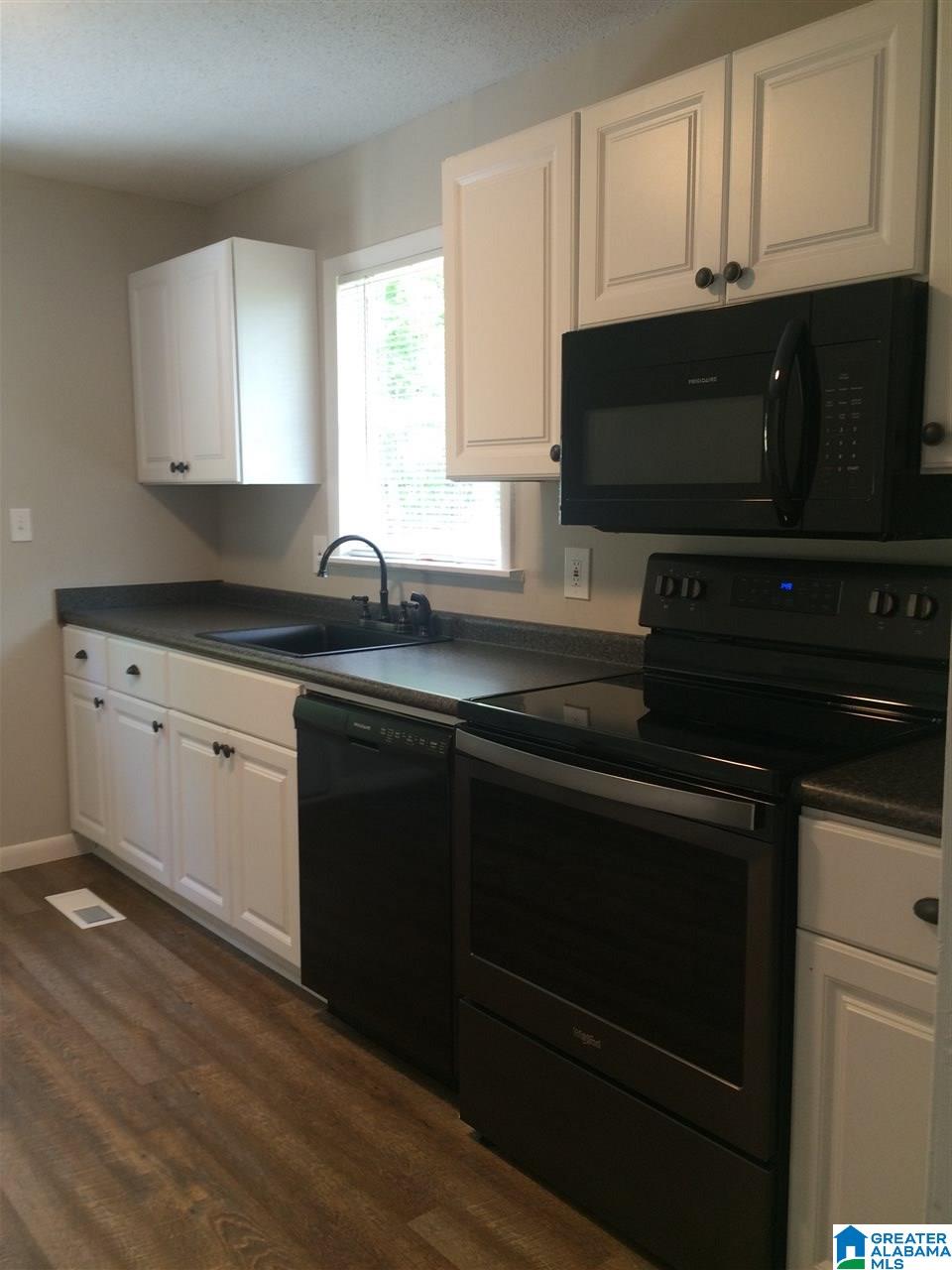 1310 Levi Green Road Hayden, AL 35079 - Photo 5 of 26
