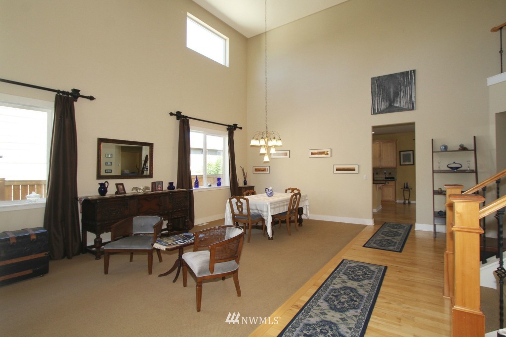4025 217th Street Southeast Bothell, WA 98021 - Photo 2 of 21