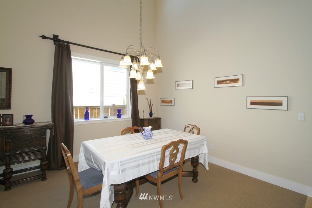 4025 217th Street Southeast Bothell, WA 98021 - Photo 4 of 21