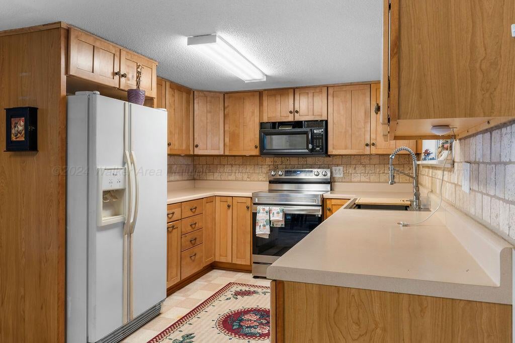 3889 Country Road Jasper, AL 35503 - Photo 11 of 24 Gallery Image 11