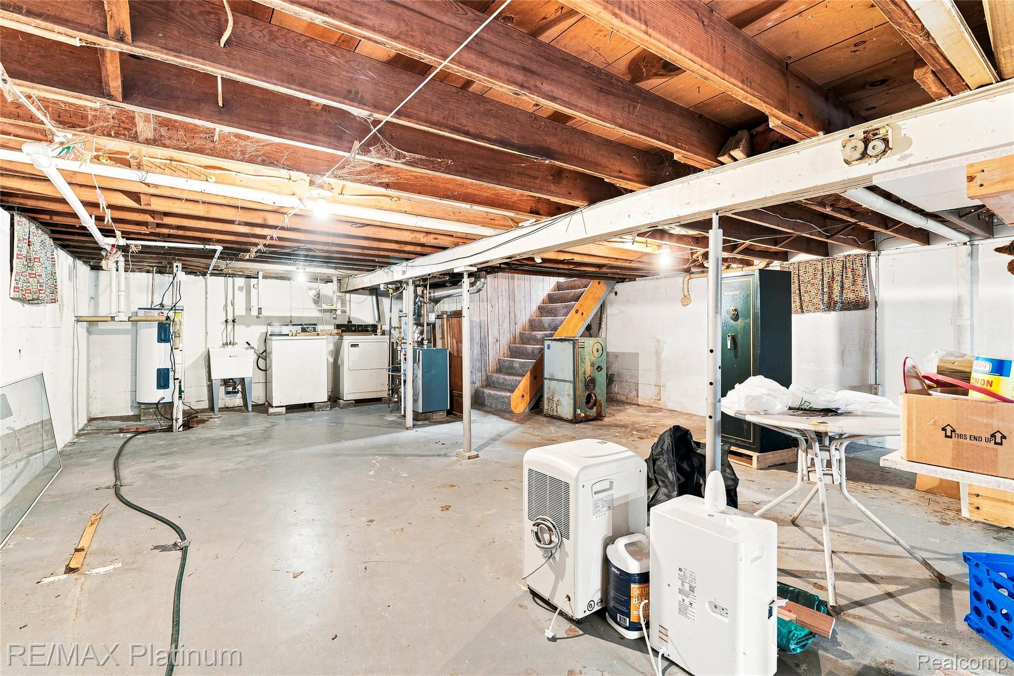 1609 West Dewey Road Owosso, MI 48867 - Photo 28 of 32 Additional content