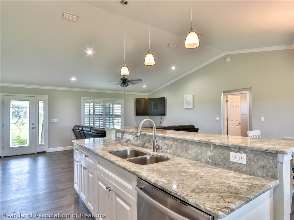 7600 West Josephine Road Sebring, FL 33875 - Photo 9 of 24 Gallery Image 9