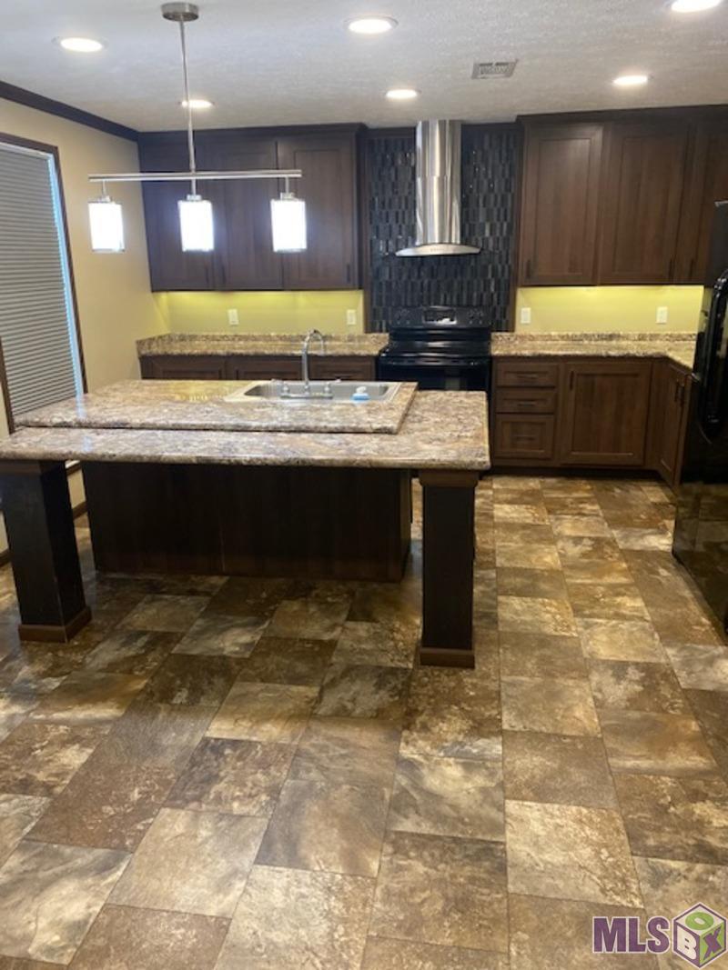 17009 Marty Low Road Prairieville, LA 70769 - Photo 10 of 34 Gallery Image 10