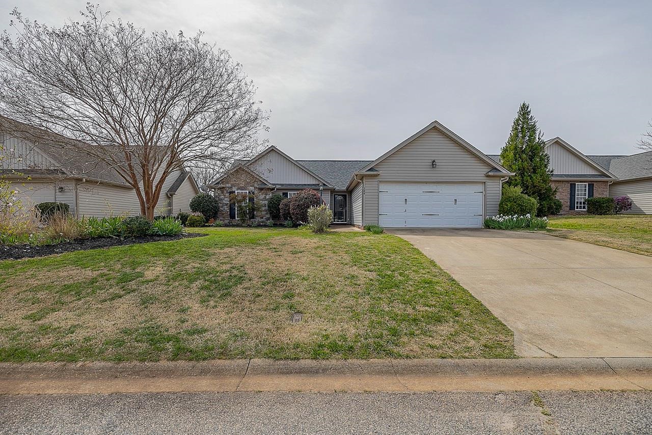 384 Split Oak Lane Inman, SC 29349 - Photo 2 of 23