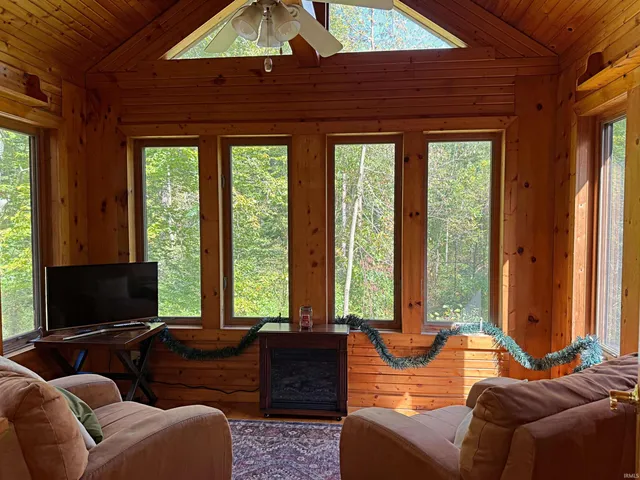 $289,000 | 7454 West Evans Road, Bloomington, IN 47403