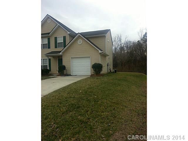 911 Reigate Road Charlotte, NC 28262 - Photo 2 of 14 a view of a front of house with a yard