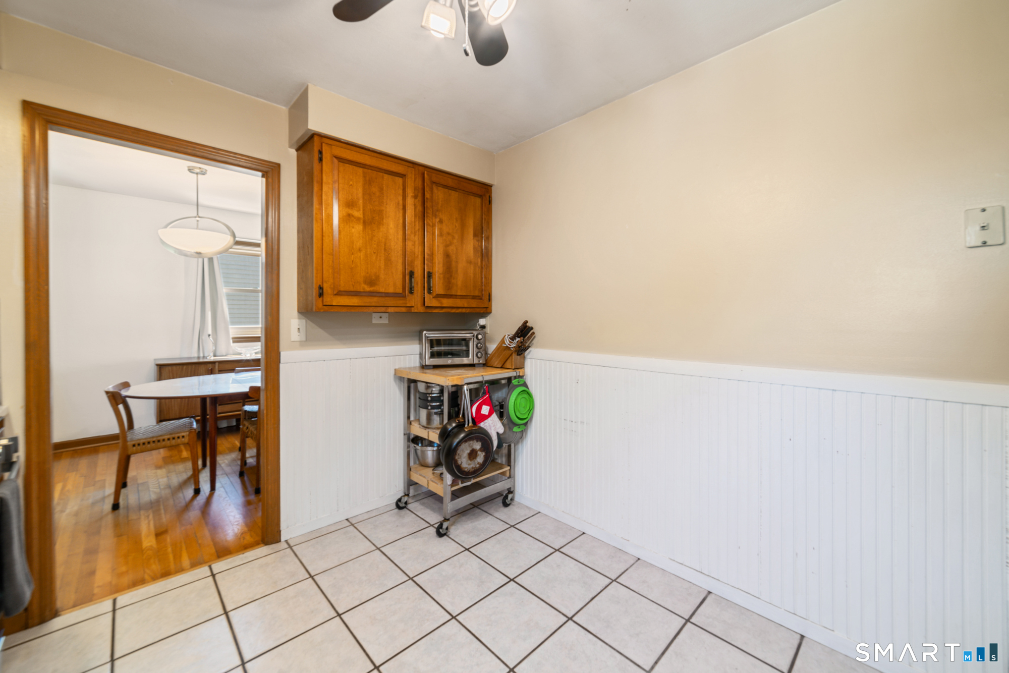 26 Corbin Road Hamden, CT 06517 - Photo 11 of 38