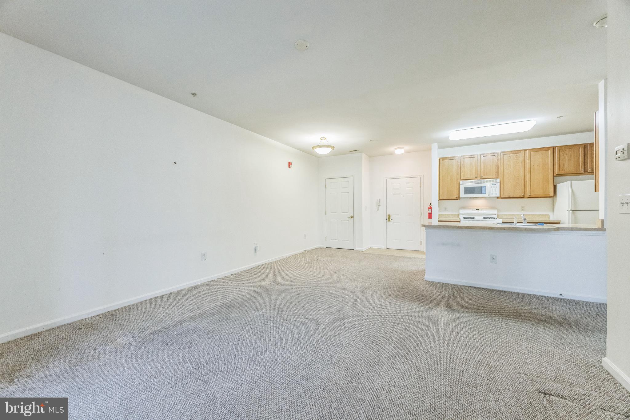 522 Highland Estates Clementon, NJ 08021 - Photo 4 of 15
