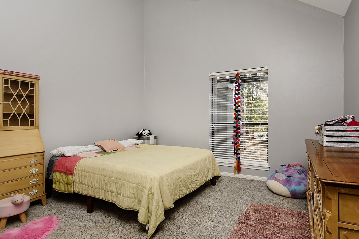 44 Lake Forest Circle Conroe, TX 77384 - Photo 17 of 45 a bedroom with a bed and a closet