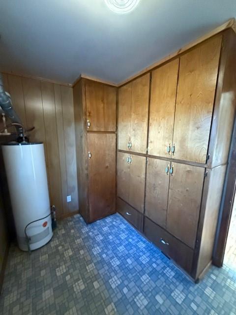 120 Dan Cheri Drive Calhoun, GA 30701 - Photo 6 of 14 a view of an empty room with wooden floor and closet