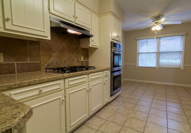 4417 Conisburgh Way Columbus, GA 31907 - Photo 4 of 15 Gallery Image 4