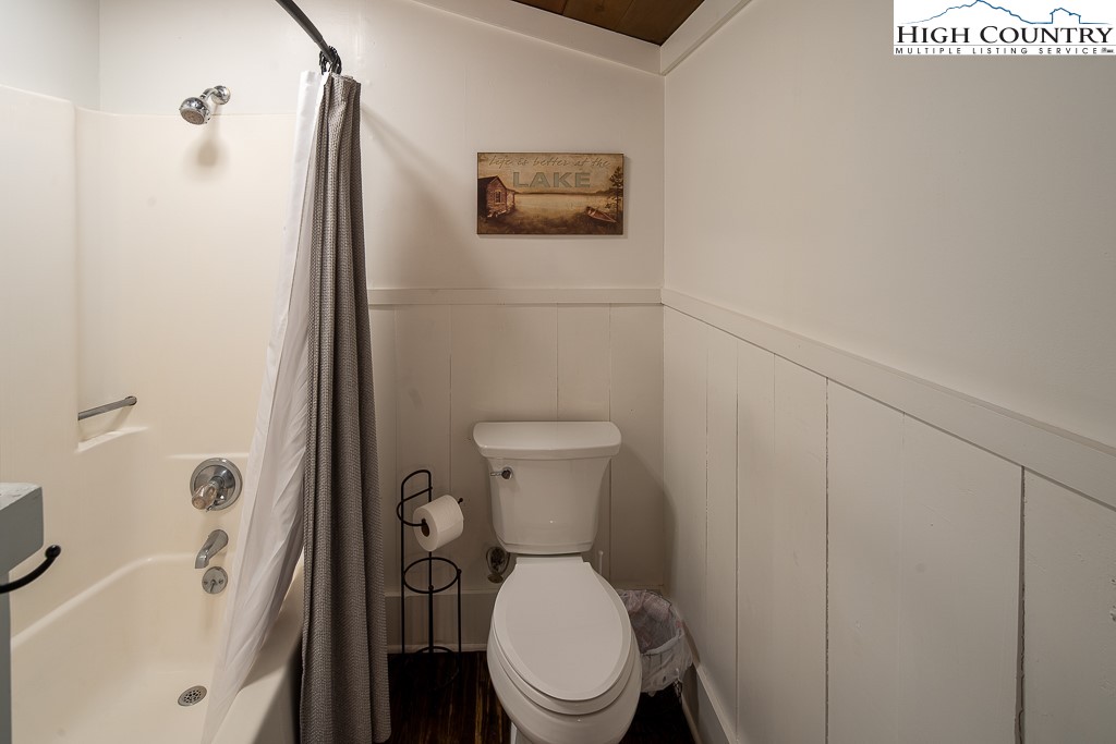 1649 Watauga River Road Sugar Grove, NC 28679 - Photo 29 of 43 Gallery Image 29
