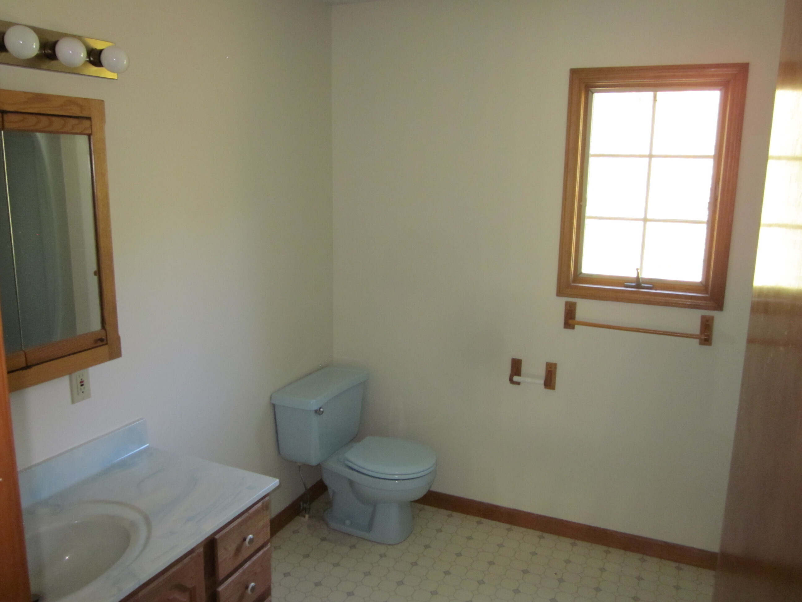 1945 West Porter Ridge Road Spencer, IN 47460 - Photo 15 of 27 Gallery Image 15