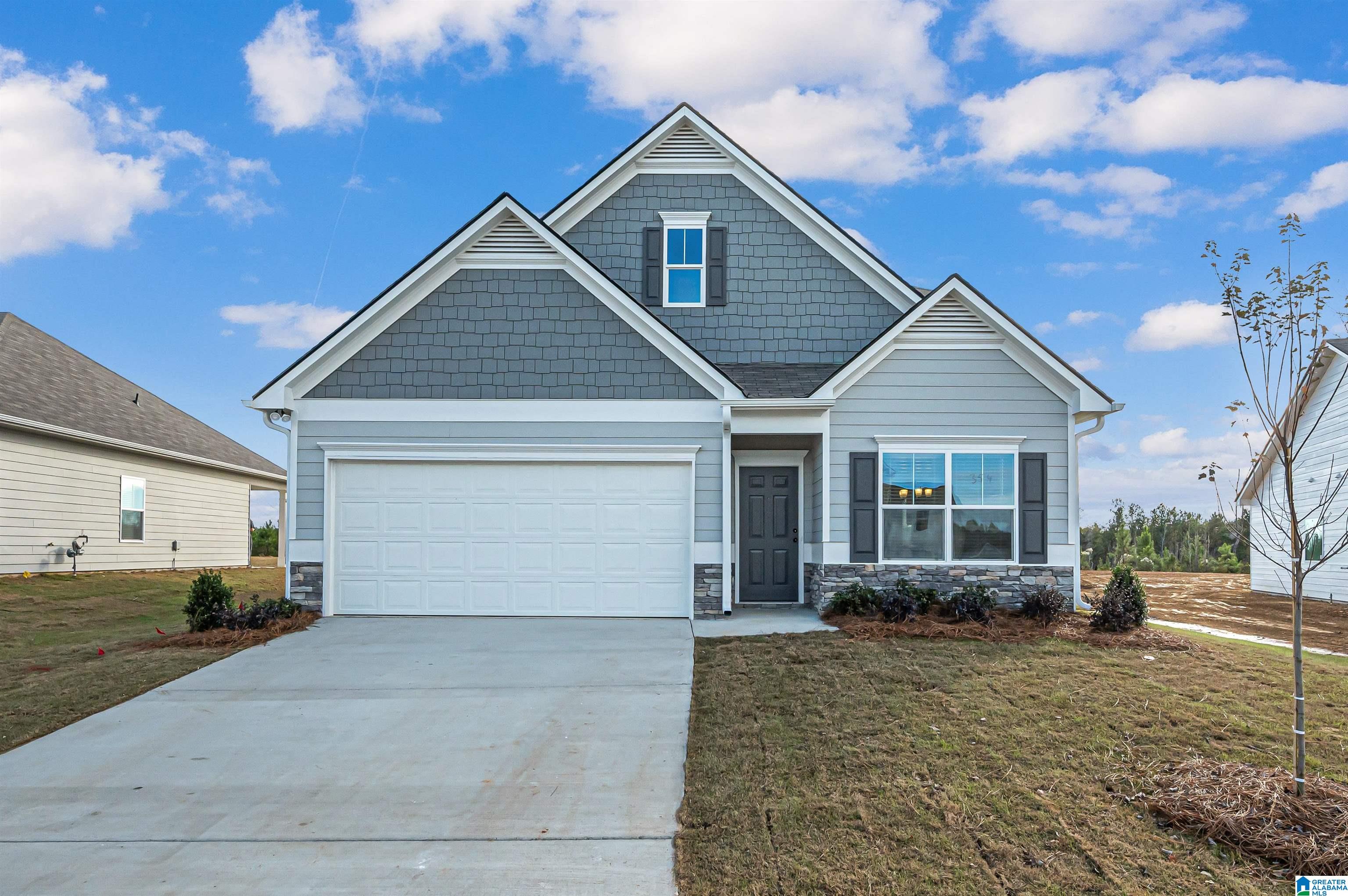 300 Ridgefield Drive Odenville, AL 35120 - Photo 1 of 28