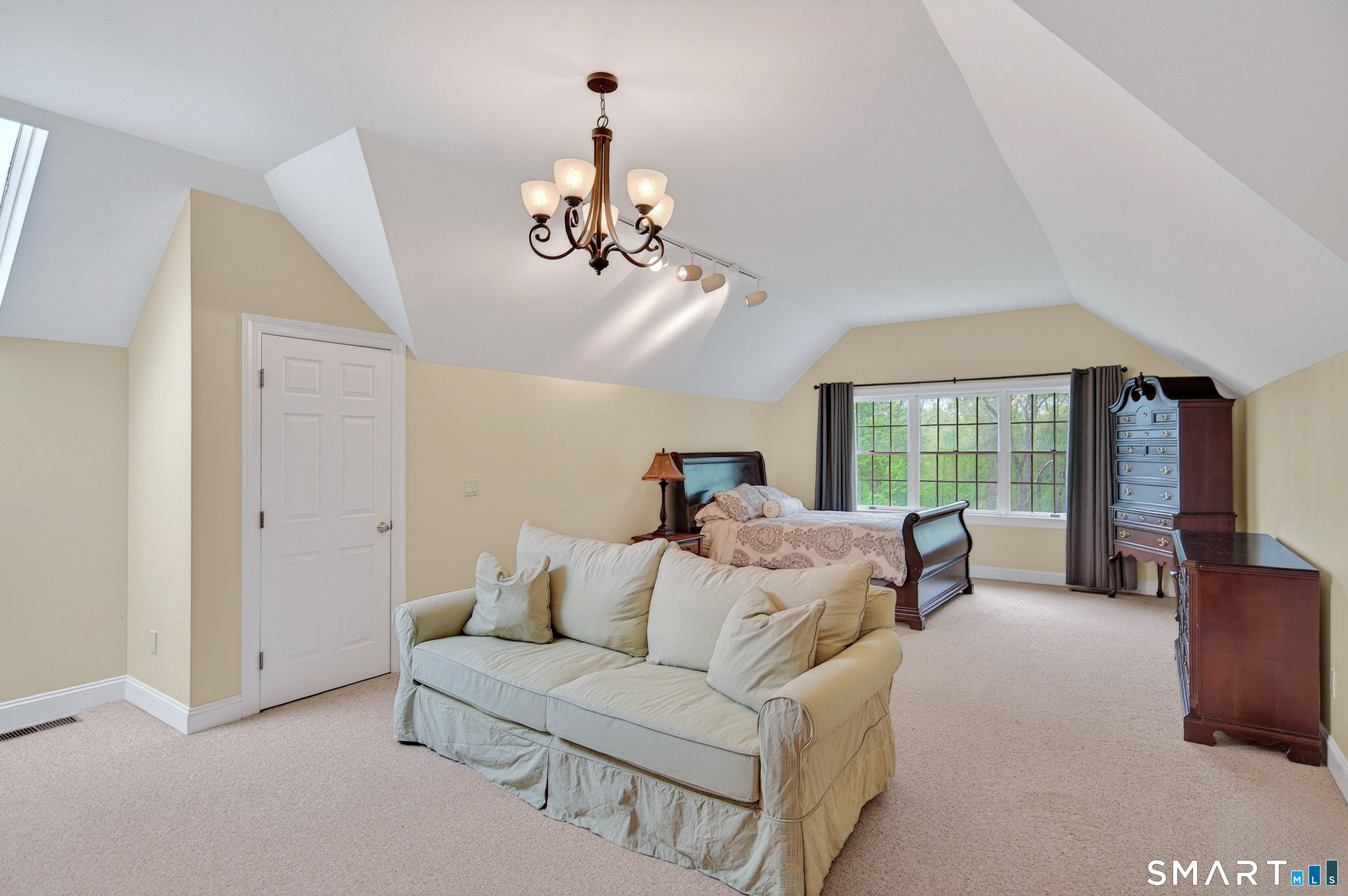 16 Farm Meadow Road Newtown, CT 06470 - Photo 14 of 40 a living room with furniture and a large window