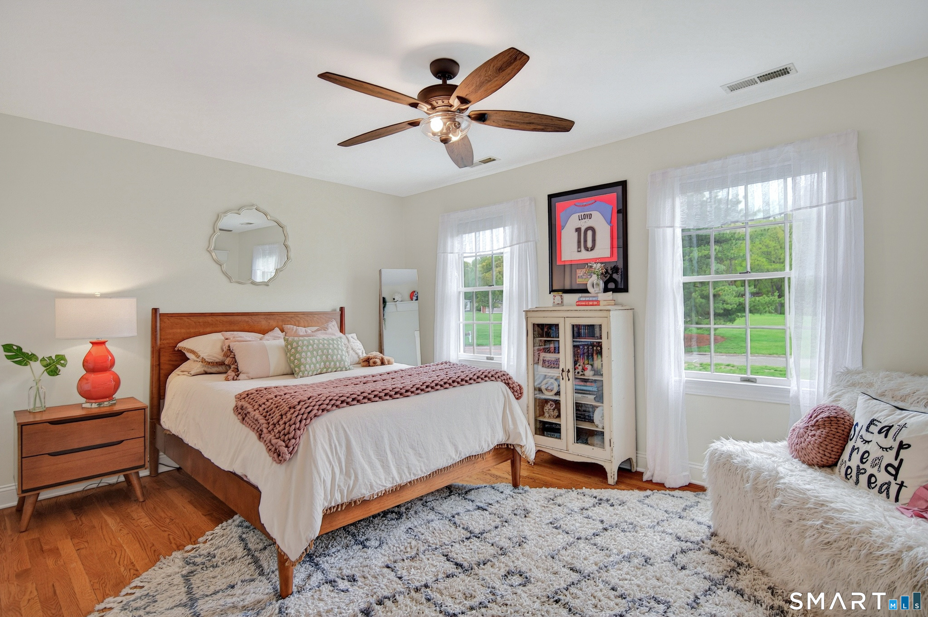 16 Farm Meadow Road Newtown, CT 06470 - Photo 21 of 40 a bedroom with a bed and a window