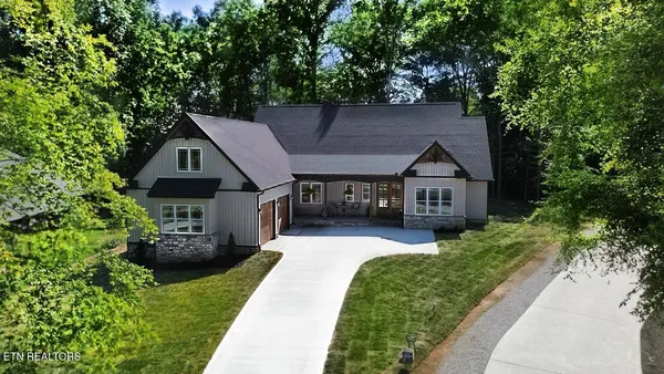 $825,000 | 438 Goweli Trail, Vonore, TN 37885