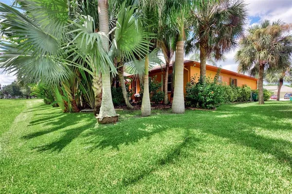 $2,500 | 118 Sao Luiz Street, Punta Gorda, FL 33983