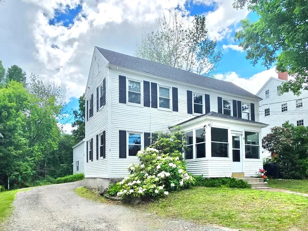 $500,000 | 5 Ossipee Trail East, Standish, ME 04084