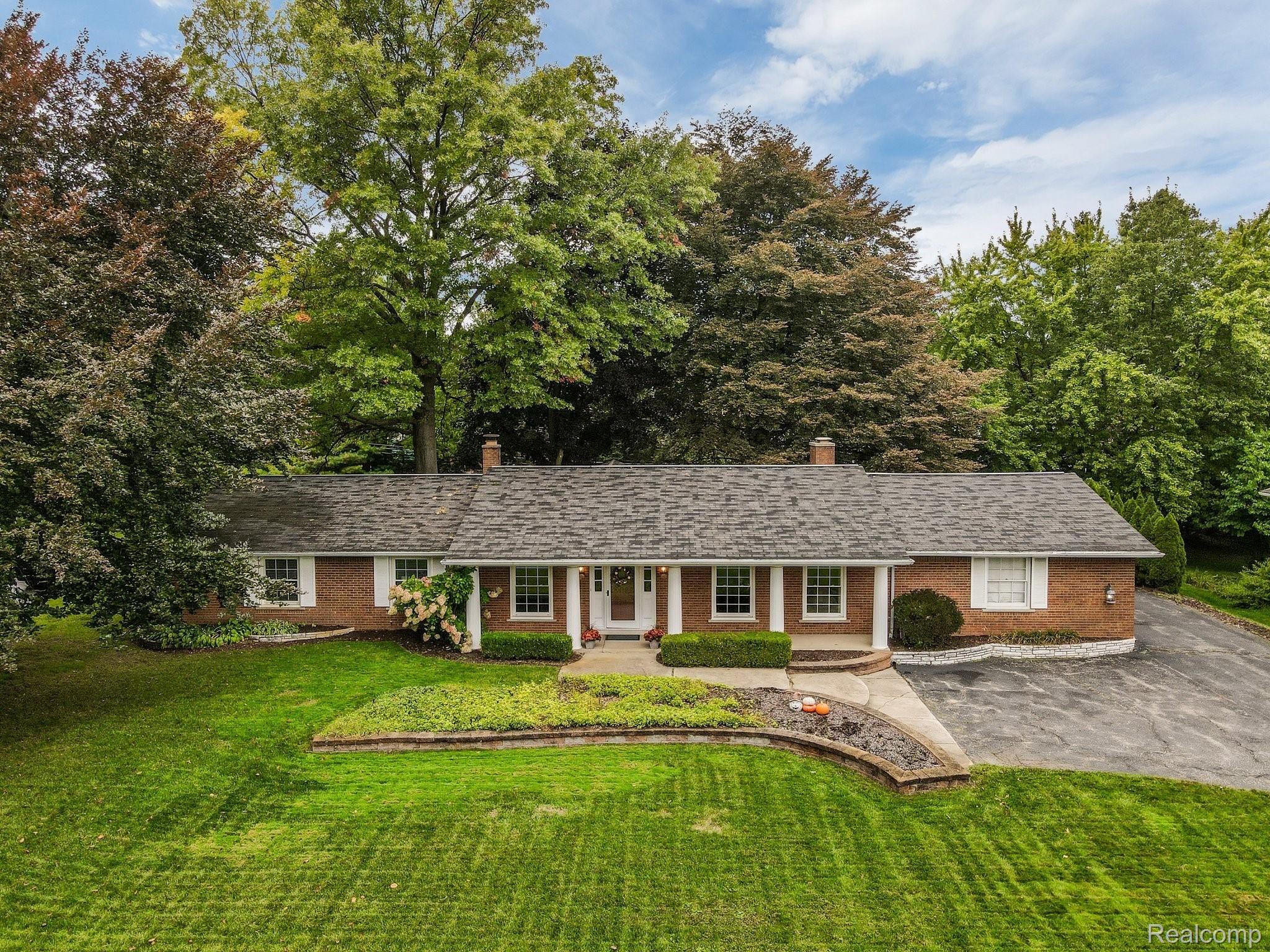 3760 Quarton Road Bloomfield Hills, MI 48302 - Photo 40 of 42 3760+Quarton+Rd+Bloomfield+Township-1-web.jpg