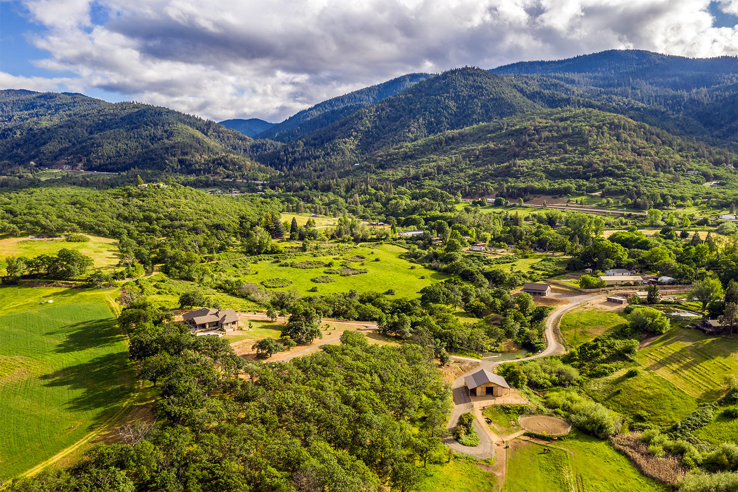 790 Neil Creek Road Ashland, OR 97520 - Photo 2 of 40 neil creek 1