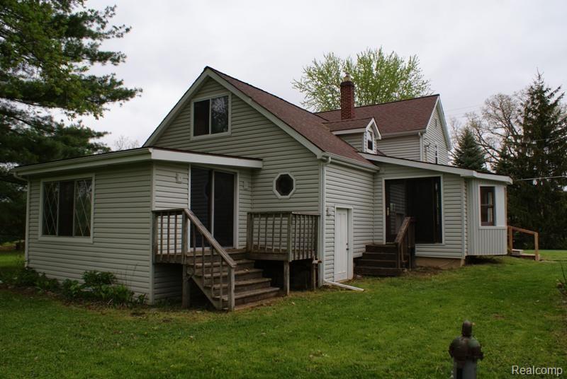 4044 South Hadley Road Metamora, MI 48455 - Photo 8 of 25 DSC04980.jpg