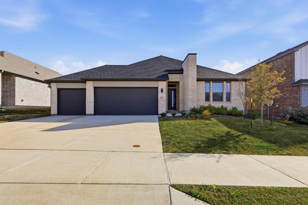 1212 Nuevo Rancho Lane Fort Worth, TX 76052 - Photo 2 of 33