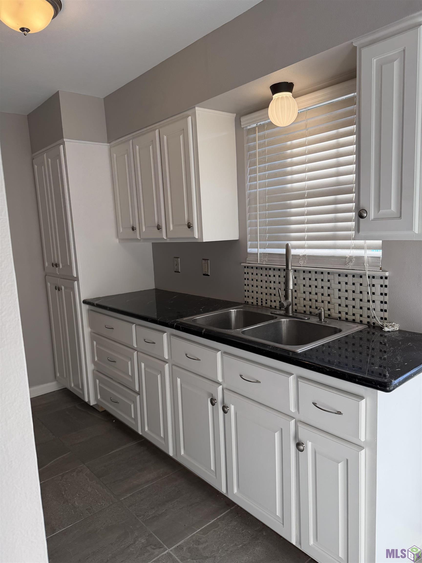 1785 Boulevard De Province, Unit C Baton Rouge, LA 70816 - Photo 6 of 19