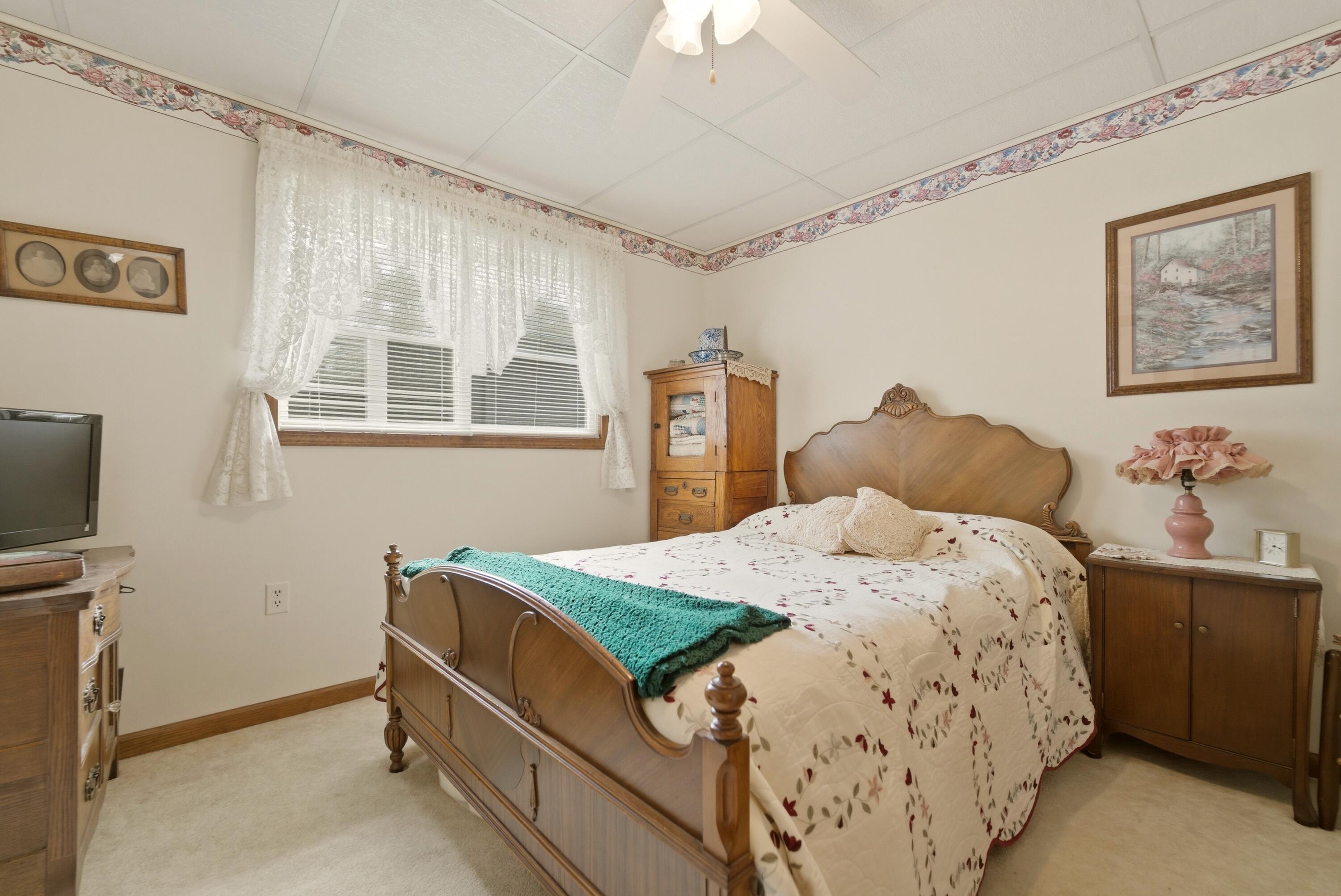 11382 Samual Drive Walkerton, IN 46574 - Photo 41 of 50 3000x2005
