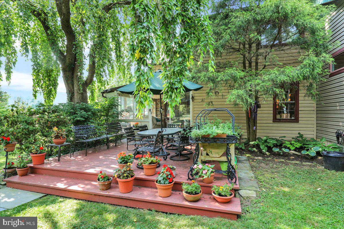 9603 Red Road Kempton, PA 19529 - Photo 8 of 91 Gallery Image 8