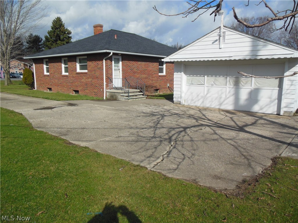 8305 Leavitt Road Amherst, OH 44001 - Photo 7 of 29 Gallery Image 7