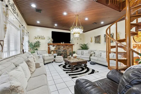 $495,000 | 3504 Lake Palourde Drive, Harvey, LA 70058