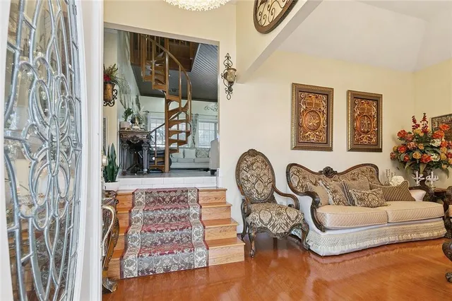 $515,000 | 3504 Lake Palourde Drive, Harvey, LA 70058